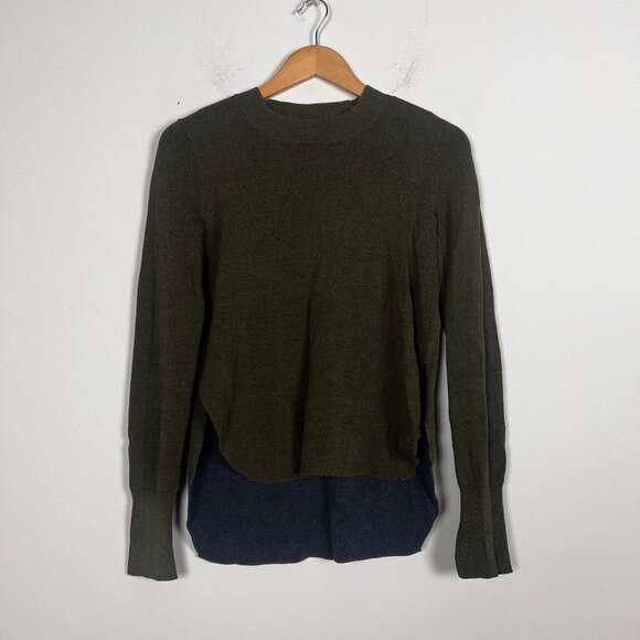 BCBGMaxAzria Sweaters - 2/$30 BCBGMaxazria Sweater S